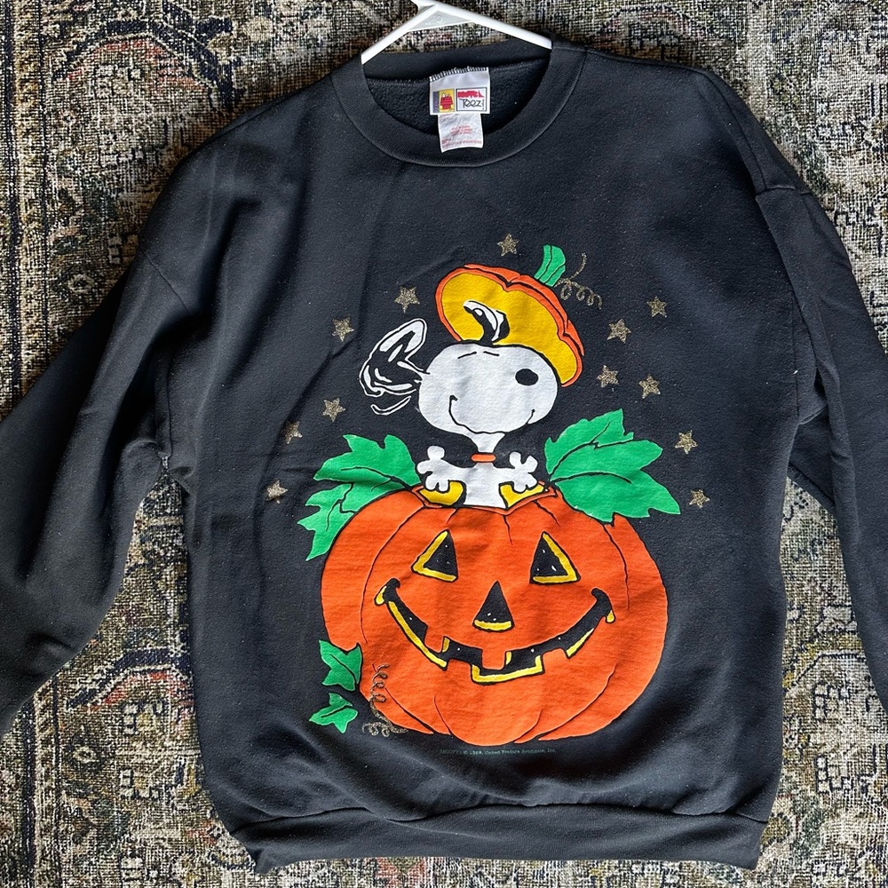 Vintage 90’s The Great Big Pumpkin Snoopy Sweatshirt